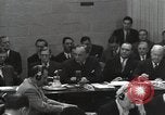 Standbild UN-Sicherheitsrat New York City USA, 1951, aus Sekunde 53 historischem Filmmaterial Videoclip 65675032387