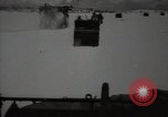 Standbild britische Truppen in der Wüste Naher Osten, 1956, aus Sekunde 17 historischem Filmmaterial Videoclip 65675032391
