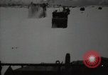 Standbild britische Truppen in der Wüste Naher Osten, 1956, aus Sekunde 18 historischem Filmmaterial Videoclip 65675032391