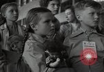 Standbild Berliner Kinderluftbrücke Deutschland, 1953, aus Sekunde 25 historischem Filmmaterial Videoclip 65675032392