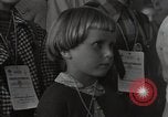 Standbild Berliner Kinderluftbrücke Deutschland, 1953, aus Sekunde 28 historischem Filmmaterial Videoclip 65675032392