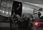 Standbild Berliner Kinderluftbrücke Deutschland, 1953, aus Sekunde 54 historischem Filmmaterial Videoclip 65675032392