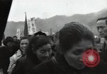 Standbild Schiff Ankunft im Hafen Ostasien, 1955, aus Sekunde 24 historischem Filmmaterial Videoclip 65675032393