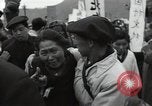 Standbild Schiff Ankunft im Hafen Ostasien, 1955, aus Sekunde 42 historischem Filmmaterial Videoclip 65675032393