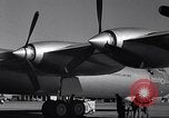Image Convair B-36 roulage Fort Worth Texas USA, 1951, de la seconde 6 séquences d'archives historiques vidéo 65675032402