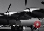 Image Convair B-36 roulage Fort Worth Texas USA, 1951, de la seconde 7 séquences d'archives historiques vidéo 65675032402
