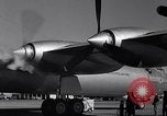 Image Convair B-36 roulage Fort Worth Texas USA, 1951, de la seconde 17 séquences d'archives historiques vidéo 65675032402
