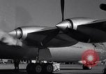 Image Convair B-36 roulage Fort Worth Texas USA, 1951, de la seconde 25 séquences d'archives historiques vidéo 65675032402