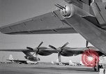 Standbild verschiedene Ansichten der Convair B-36 Fort Worth Texas USA, 1951, aus Sekunde 18 historischem Filmmaterial Videoclip 65675032407