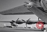 Standbild verschiedene Ansichten der Convair B-36 Fort Worth Texas USA, 1951, aus Sekunde 20 historischem Filmmaterial Videoclip 65675032407
