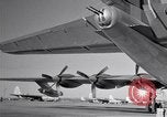 Standbild verschiedene Ansichten der Convair B-36 Fort Worth Texas USA, 1951, aus Sekunde 24 historischem Filmmaterial Videoclip 65675032407