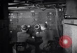 Standbild radar Umfang und Ausstattung Innen ConvairB-36 United States USA, 1951, aus Sekunde 29 historischem Filmmaterial Videoclip 65675032408