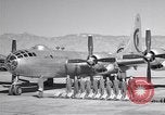 Image B-50 Superfortress et équipage Tucson Arizona USA, 1951, de la seconde 3 séquences d'archives historiques vidéo 65675032409