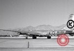 Image B-50 Superfortress et équipage Tucson Arizona USA, 1951, de la seconde 40 séquences d'archives historiques vidéo 65675032409