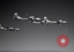 Image quatre B-50s dans la formation précise Arizona USA, 1951, de la seconde 4 séquences d'archives historiques vidéo 65675032410
