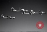 Image quatre B-50s dans la formation précise Arizona USA, 1951, de la seconde 6 séquences d'archives historiques vidéo 65675032410