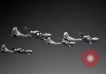 Image quatre B-50s dans la formation précise Arizona USA, 1951, de la seconde 28 séquences d'archives historiques vidéo 65675032410