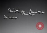 Image quatre B-50s dans la formation précise Arizona USA, 1951, de la seconde 39 séquences d'archives historiques vidéo 65675032410