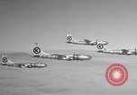 Image quatre B-50s dans la formation précise Arizona USA, 1951, de la seconde 50 séquences d'archives historiques vidéo 65675032410