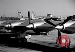 Immagine di Convair B-36 rullaggio Fort Worth Texas USA, 1950, secondo 6 filmato di repertorio 65675032411