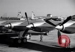 Immagine di Convair B-36 rullaggio Fort Worth Texas USA, 1950, secondo 12 filmato di repertorio 65675032411