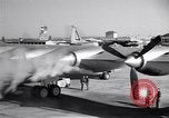 Immagine di Convair B-36 rullaggio Fort Worth Texas USA, 1950, secondo 23 filmato di repertorio 65675032411