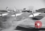 Immagine di Convair B-36 rullaggio Fort Worth Texas USA, 1950, secondo 34 filmato di repertorio 65675032411