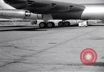 Immagine di Convair B-36 rullaggio Fort Worth Texas USA, 1950, secondo 40 filmato di repertorio 65675032411