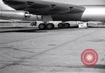 Immagine di Convair B-36 rullaggio Fort Worth Texas USA, 1950, secondo 41 filmato di repertorio 65675032411