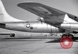 Immagine di Convair B-36 rullaggio Fort Worth Texas USA, 1950, secondo 50 filmato di repertorio 65675032411