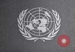 Standbild Flagge der Vereinten Nationen United States USA, 1951, aus Sekunde 16 historischem Filmmaterial Videoclip 65675032413