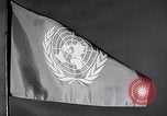 Standbild Flagge der Vereinten Nationen United States USA, 1951, aus Sekunde 50 historischem Filmmaterial Videoclip 65675032413