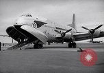 Immagine di Avieri imbarco C-124A Globemaster Roswell New Mexico USA, 1953, secondo 39 filmato di repertorio 65675032424