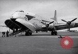Immagine di Avieri imbarco C-124A Globemaster Roswell New Mexico USA, 1953, secondo 45 filmato di repertorio 65675032424