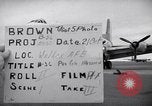 Immagine di Avieri imbarco C-124A Globemaster Roswell New Mexico USA, 1953, secondo 47 filmato di repertorio 65675032424