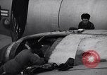 Immagine di B-36 a Thule AFB Thule Groenlandia, 1953, secondo 31 filmato di repertorio 65675032425