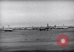 Immagine di C-124 tenendo spento Roswell New Mexico USA, 1953, secondo 45 filmato di repertorio 65675032426