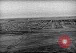 Immagine di C-124 tenendo spento Roswell New Mexico USA, 1953, secondo 53 filmato di repertorio 65675032426