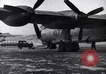 Immagine di B-36s operativo a Thule Air Base Thule Groenlandia, 1953, secondo 30 filmato di repertorio 65675032432