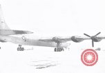 Immagine di B-36s operativo a Thule Air Base Thule Groenlandia, 1953, secondo 54 filmato di repertorio 65675032432