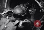 Standbild Innenraum der B-36 Thule Air Force Base Grönland, 1953, aus Sekunde 23 historischem Filmmaterial Videoclip 65675032434