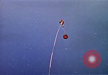 Standbild Weltraumkapsel Hickham Field Honolulu Hawaii USA, 1960, aus Sekunde 23 historischem Filmmaterial Videoclip 65675032439