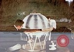 Standbild fotografische Gondel United States USA, 1958, aus Sekunde 11 historischem Filmmaterial Videoclip 65675032440