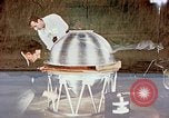 Standbild fotografische Gondel United States USA, 1958, aus Sekunde 17 historischem Filmmaterial Videoclip 65675032440
