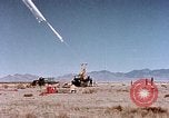 Standbild helium Ballon United States USA, 1958, aus Sekunde 15 historischem Filmmaterial Videoclip 65675032446