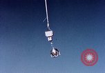 Standbild helium Ballon United States USA, 1958, aus Sekunde 23 historischem Filmmaterial Videoclip 65675032446