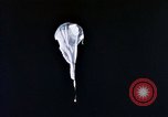 Standbild helium Ballon United States USA, 1958, aus Sekunde 52 historischem Filmmaterial Videoclip 65675032446