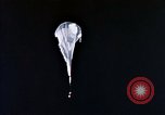 Standbild helium Ballon United States USA, 1958, aus Sekunde 55 historischem Filmmaterial Videoclip 65675032446