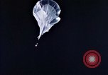 Standbild helium Ballon United States USA, 1958, aus Sekunde 57 historischem Filmmaterial Videoclip 65675032446