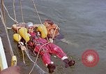 Image Parachutiste United States USA, 1953, de la seconde 24 séquences d'archives historiques vidéo 65675032454